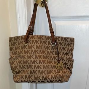 Michael Kor shoulder bag